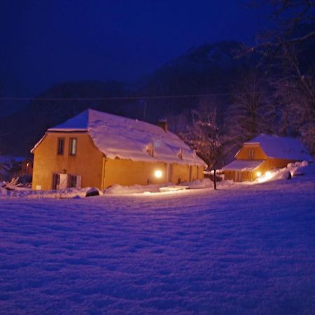 Les Gites Du Pla De Moura Лю-Сен-Совер Екстер'єр фото